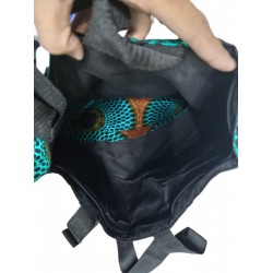 Handbag with Zipper and Inner Pocket