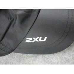 2XU Hat Cap Strap Back Mens Black Adjustable Compression Running Athletic