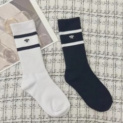 Trendy Logo Cotton Crew Socks for Men and Women | Casual Athletic Style