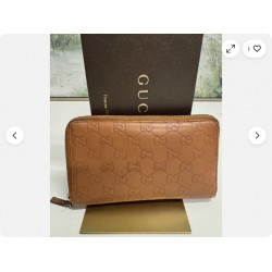 GG Organizer Leather Zip Around Brown Wallet 34680