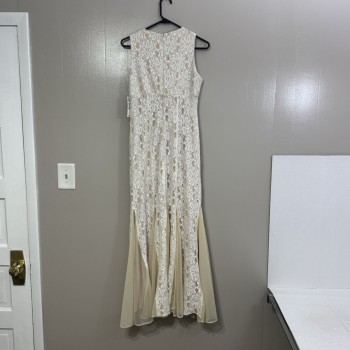 R& Sequined Lace Gown Dress Pearl Neck C140